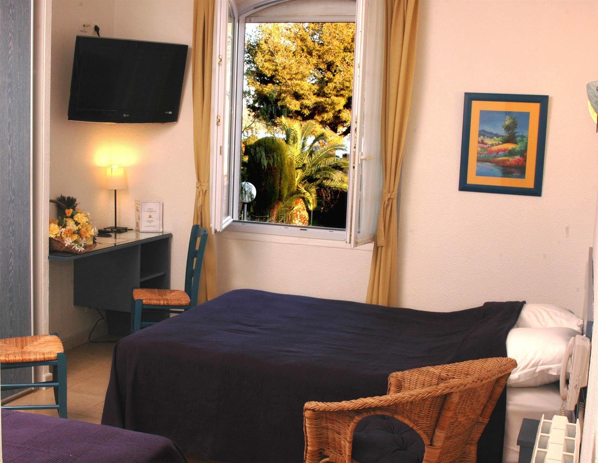 Logis L'esterella 3*